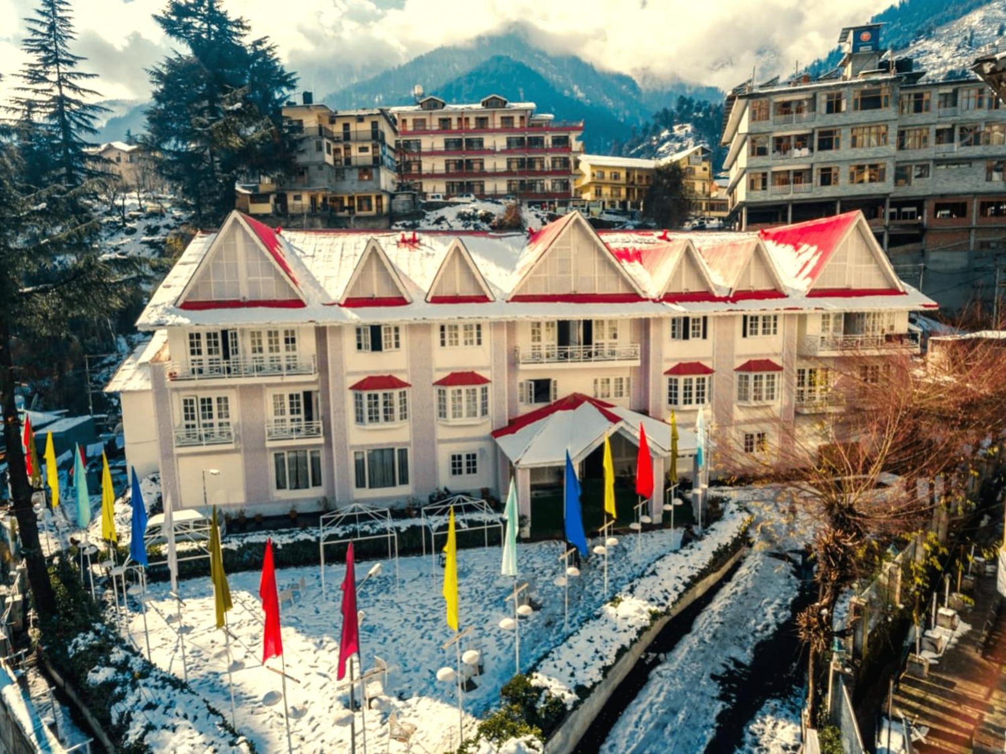 Hotel Snow Princess Манали Экстерьер фото