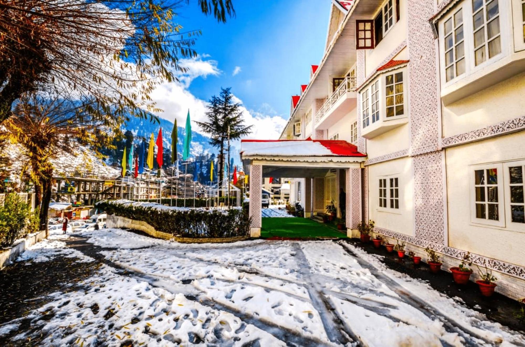 Hotel Snow Princess Манали Экстерьер фото